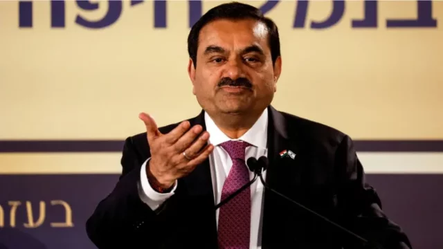 Adani-disputes-Rahul-Gandhis-20000cr-claim-Financial-Times-fabricated-false-narrative