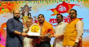 उत्तर भारतीय नेता सुरजीत सिंह का आनंद चैरिटेबल ट्रस्ट द्वारा सम्मान