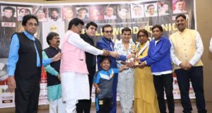 5वें बॉलीवुड आइकोनिक अवार्ड 2024 का भव्य आयोजन कृष्णा चौहान द्वारा सम्पन्न