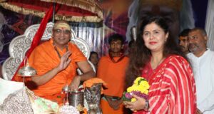 जगद्गुरू स्वामी प्रज्ञानानंद सरस्वती ने की प्रधानमंत्री नरेंद्र मोदी से बांग्लादेश में हिंदुओं की सुरक्षा की अपील