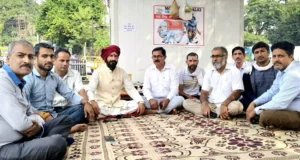 गाय माता को राष्ट्र माता का दर्जा दिलाने के लिए प्रदर्शन