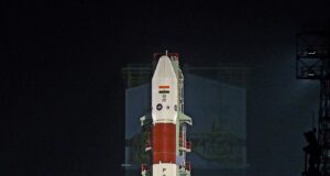 ISRO ने ‘स्पेस डॉकिंग एक्सपेरिमेंट’ यानी स्पैडेक्स सैटेलाइन की सफल लॉन्चिंग कर एक नया इतिहास रचा