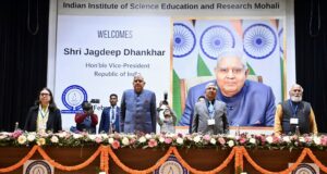 किसान का बेटा हमेशा सत्य के प्रति समर्पित रहेगा: उपराष्ट्रपति