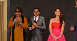 अभिनेत्री सोनाली कुलकर्णी और देवीदास नाईकरे ने उद्यमियों को उद्योग भूषण सम्मान से किया सम्मानित