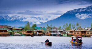 *स्वर्ग से संकट तक: कश्मीर की अनकही दास्तां*