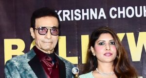 वैशाली भाऊरजार को निर्माता निर्देशक धीरज कुमार ने किया sammanit