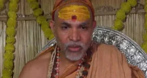 गाय को माता मानने वाला ही असली सनातनी- अविमुक्तेश्वरानंद