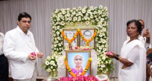 के. रवि को मातृशोक