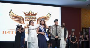 एशिया वर्ल्ड डायमंड विनर बनी मॉडल एक्ट्रेस शाहीन परवीन