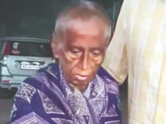 महान क्रिकेटर सलीम दुर्रानी की पूर्व पत्नी रेखा मुंबई में भीख मांगते हुए पाई गई